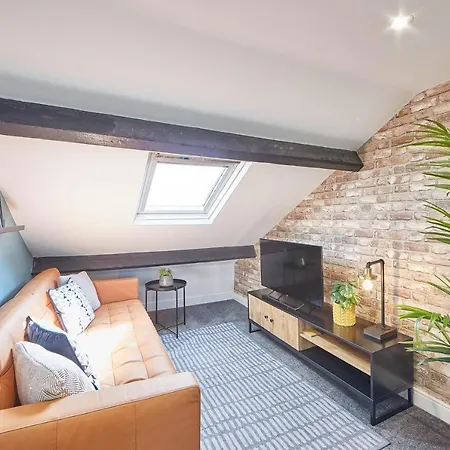 Host & - The Loft Apartament